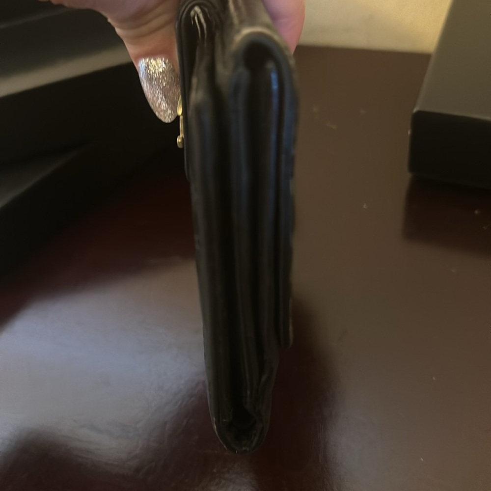 Chanel black compact wallet GUC! - Picture 3 of 9